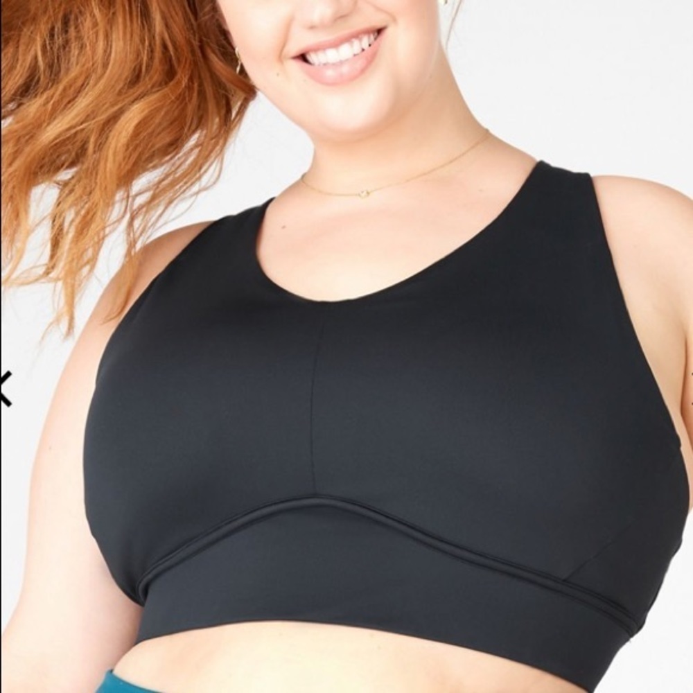 Fabletics Black All Day Everyday Padded Sports Bra Size 2X
